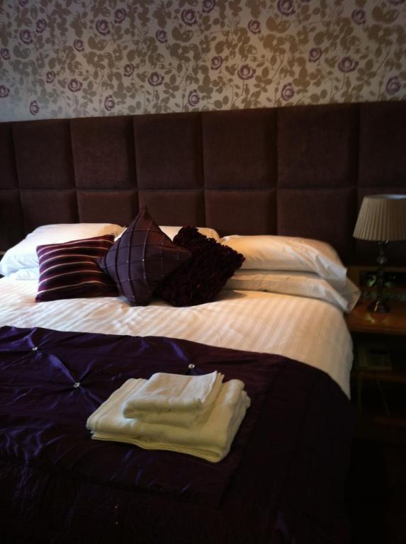 The Royal Hotel Cookstown Extérieur photo